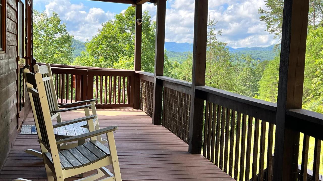 Mistletoe Cabin- Private Cabin W Views, Hottub, Pet Friendly Мерфи Экстерьер фото