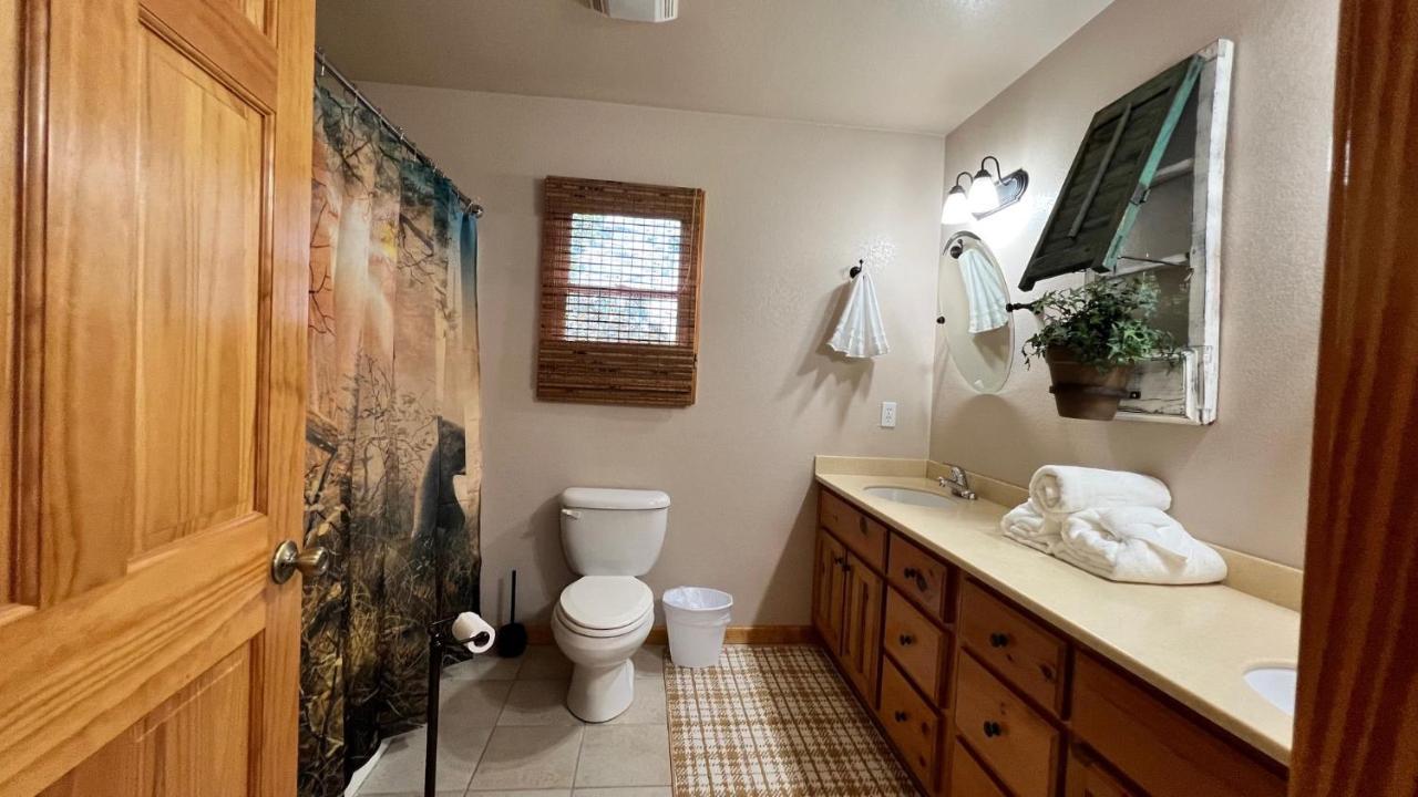 Mistletoe Cabin- Private Cabin W Views, Hottub, Pet Friendly Мерфи Экстерьер фото