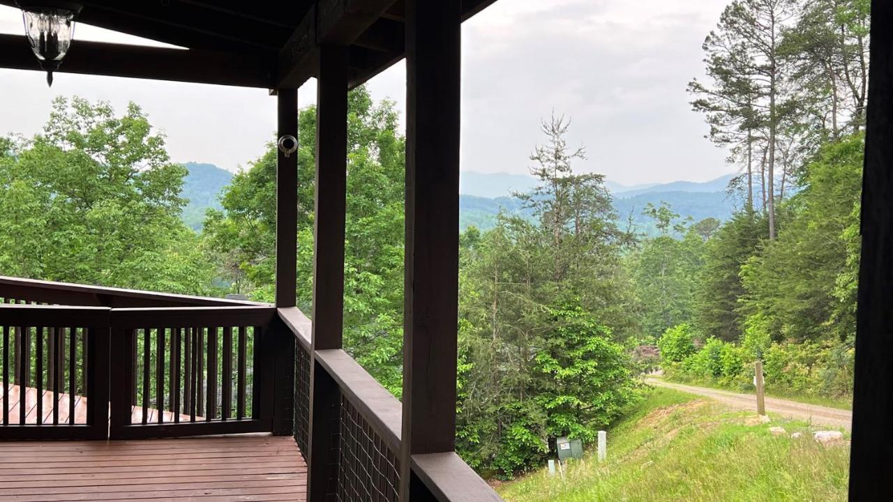 Mistletoe Cabin- Private Cabin W Views, Hottub, Pet Friendly Мерфи Экстерьер фото